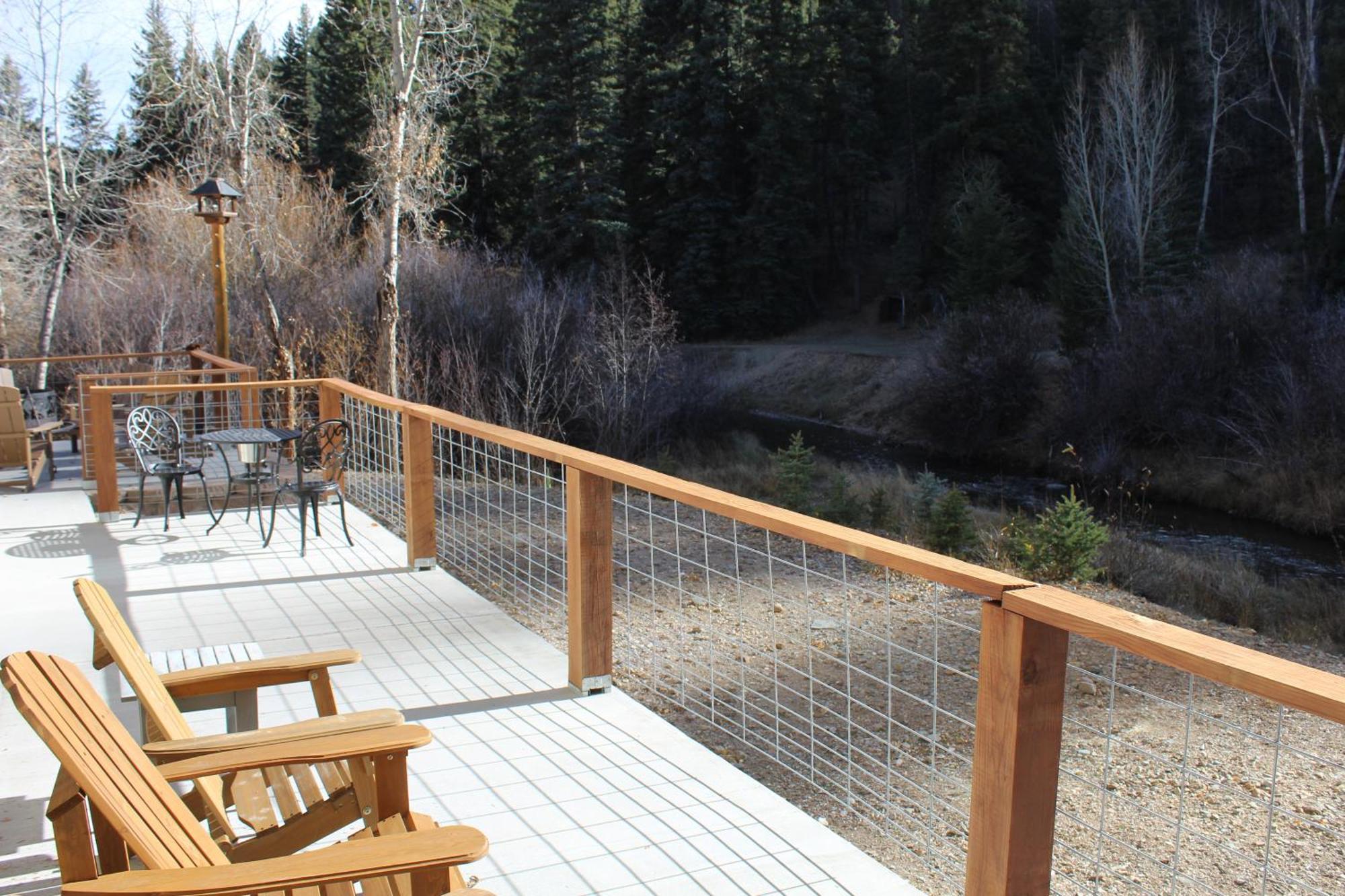 River Lyric Lodge - Formerly Double Dog Red River Esterno foto