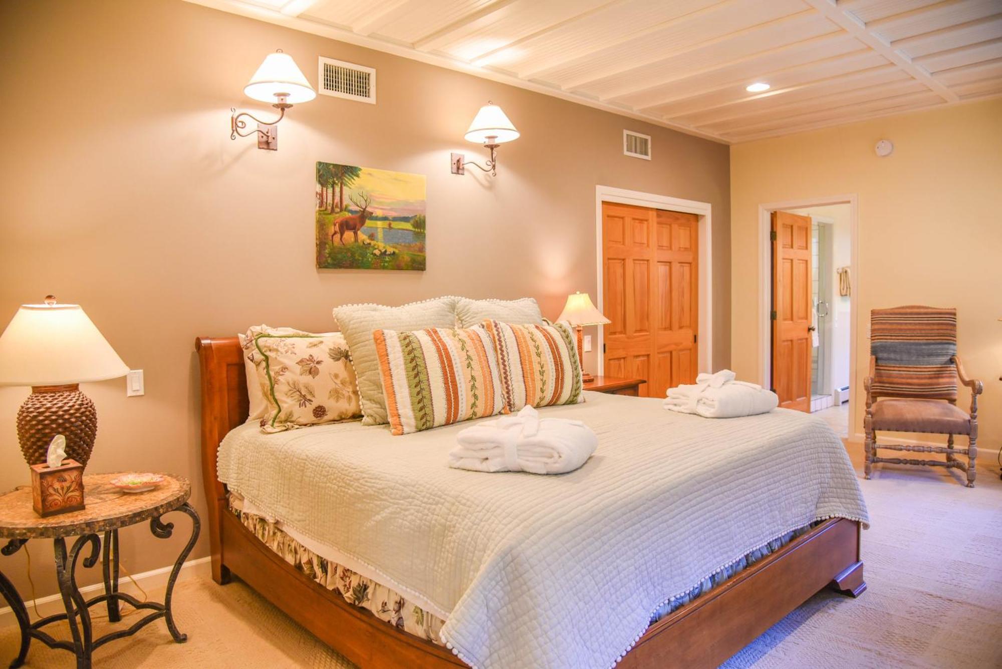 River Lyric Lodge - Formerly Double Dog Red River Esterno foto